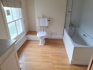 Photo 27- click for photo gallery